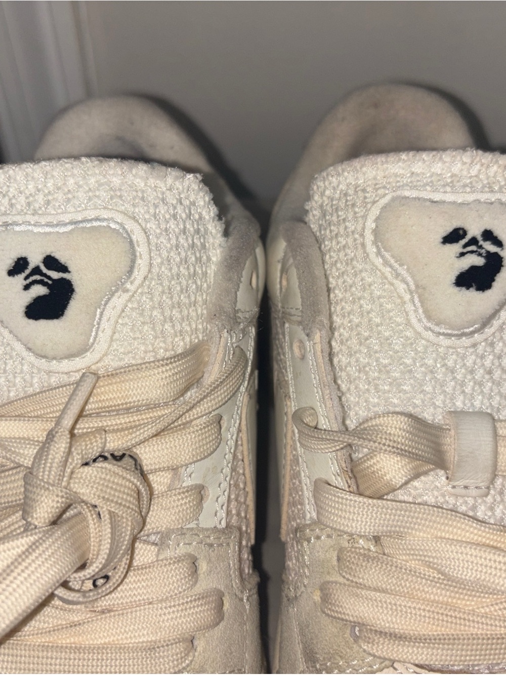 Off-White Kids Cream Sneakers with Black Paw Accent